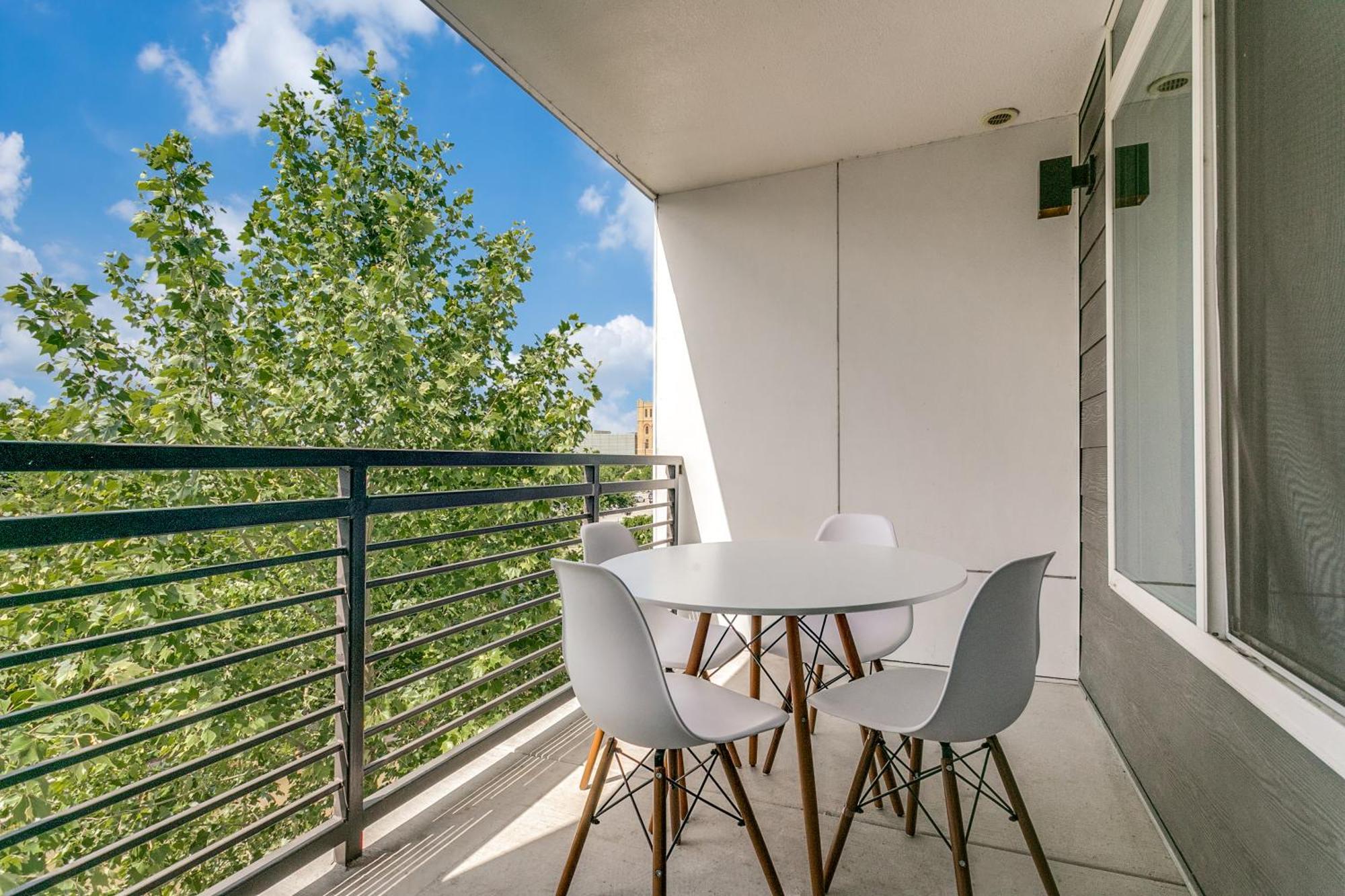 Stylish Riverview Condo On The Riverwalk #1441 San Antonio Eksteriør bilde